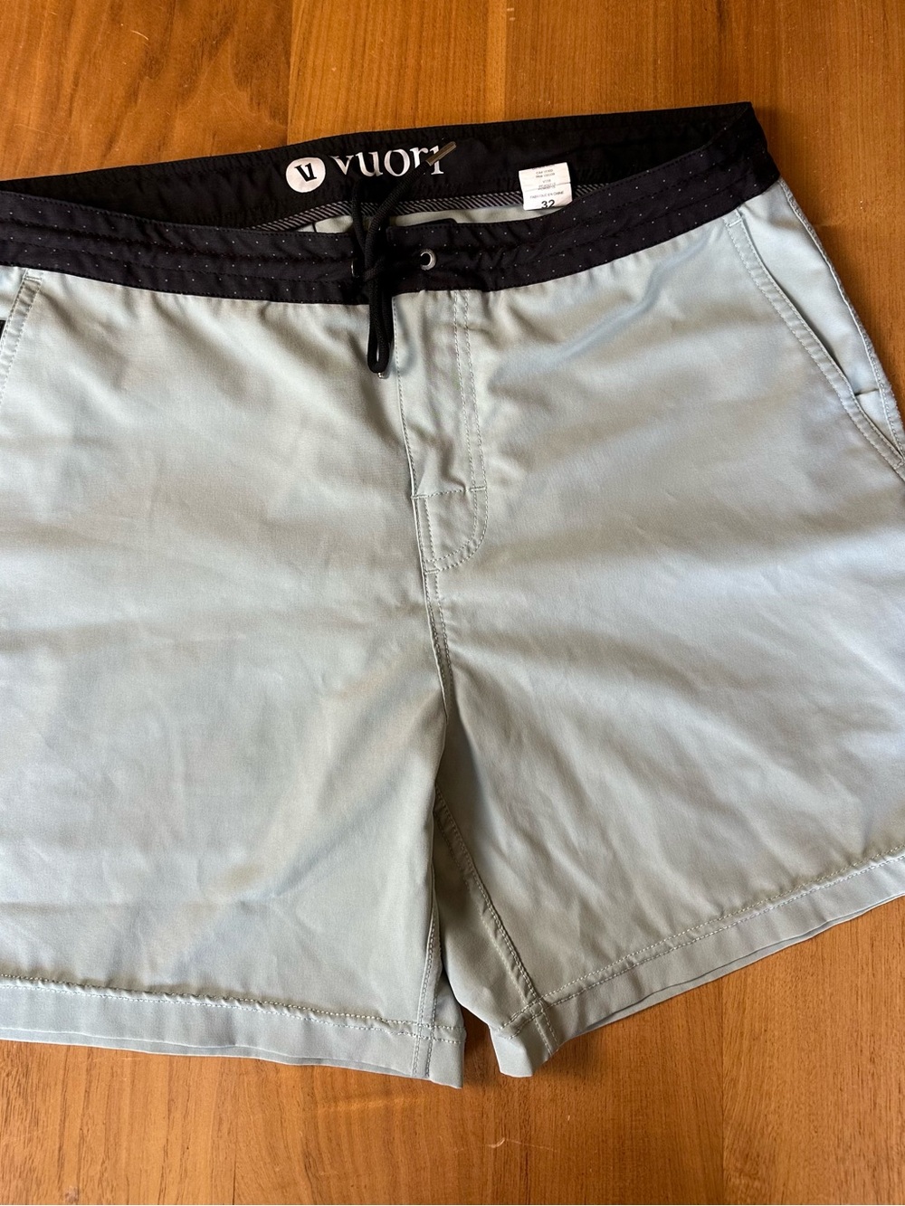 Vuori Men's Light Green Kore Linerless with Black Waistband